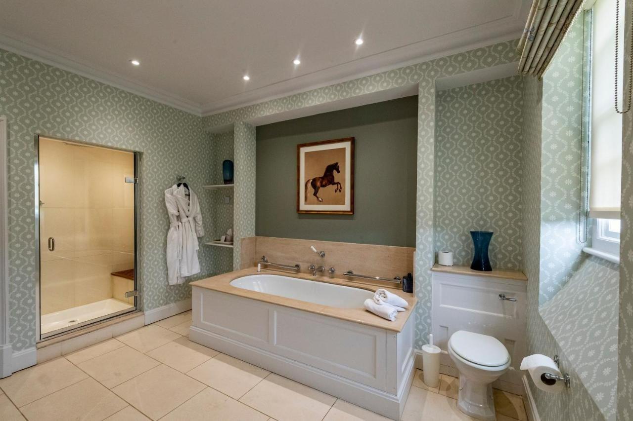 The Jockey Club Rooms Newmarket  Esterno foto